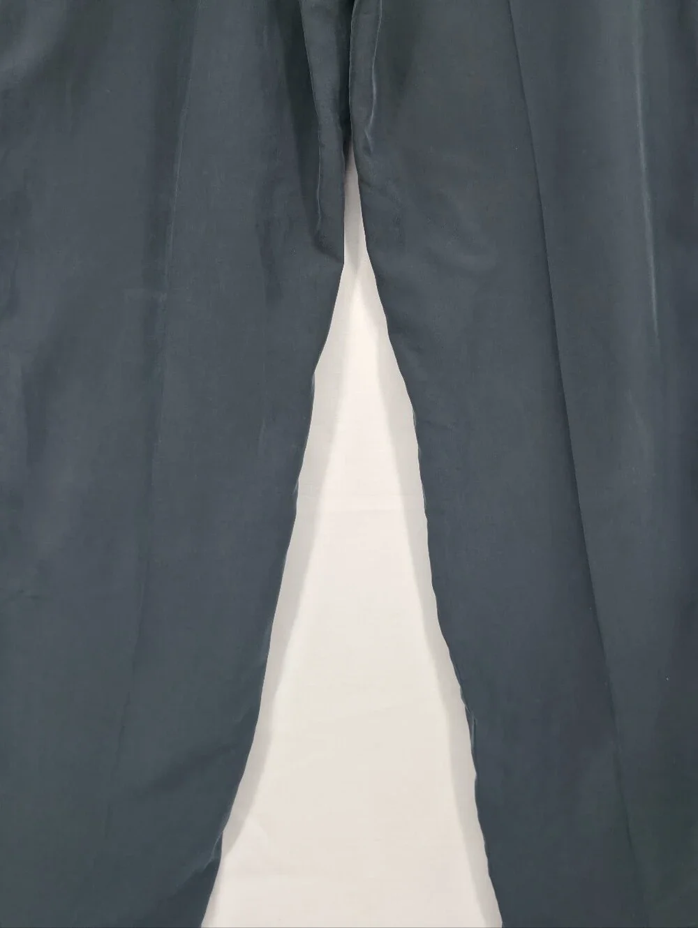 Jones New York Black Tencel Pull On Straight Leg Pants Medium Minimalist